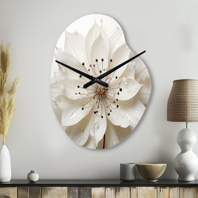 Horloge murale en forme de fleur