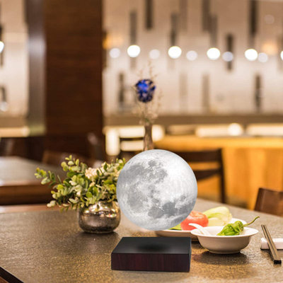 Folla Wood USB Globe Lamp