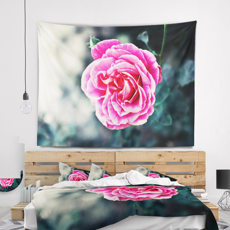 Tapisserie de style floral rose rouge, H 50 po x l 60 po