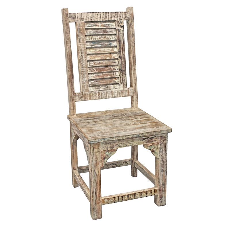 Chaise Trinidad