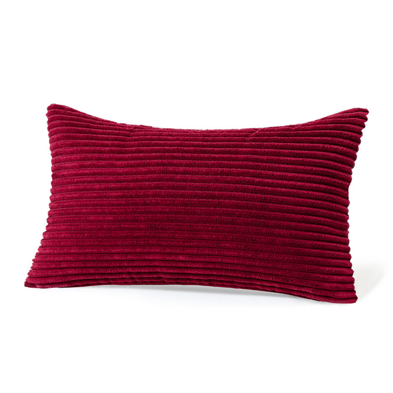 Coussin rayé, Vin rouge