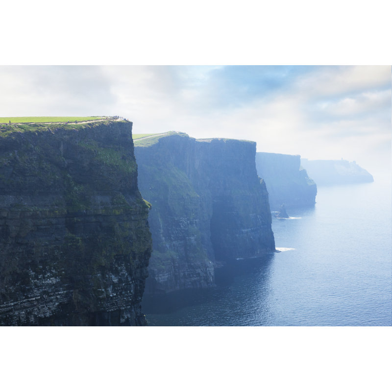 Falaises de Moher dans le comté de Clare, Irlande par Powerofforever, H 20 po x l 30 po