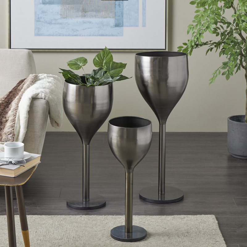 Pot de fleurs d'intérieur en métal Arlo, Argent