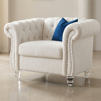 Fauteuil Chesterfield capitonné avec assise profonde et accoudoirs recourbés - Fauteuil club d'appoint en velours douillet