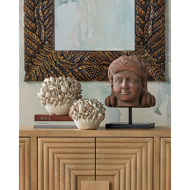 Mathura Head On Stand