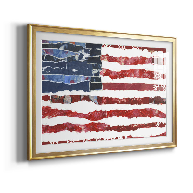 Patriotic Collage Flag - reproduction de cadre photo, L 42,5 po x H 30,5 po, Or