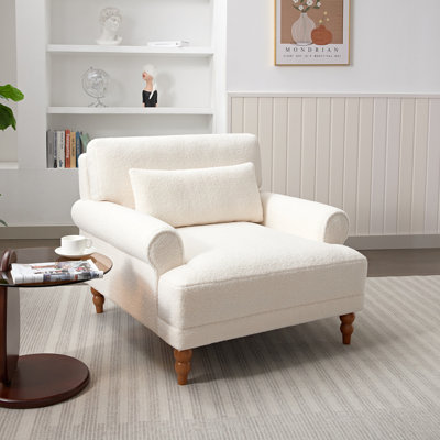 Chaise luxueuse de grande taille