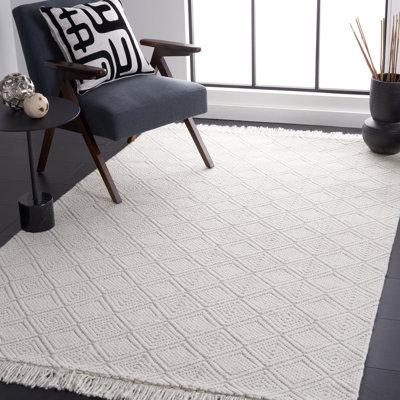 Abianna 203 Area Rug In Ivory