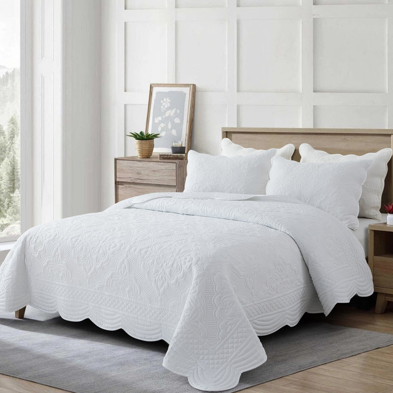 Ensemble de courtepointe à bordure festonnée en microfibre délavée 3 pièces, Très grand lit surdimensionné, Blanc