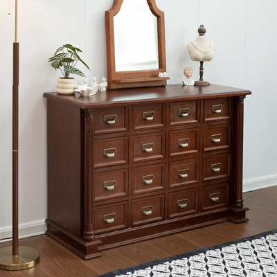 Commode rétro rétro à plusieurs tiroirs