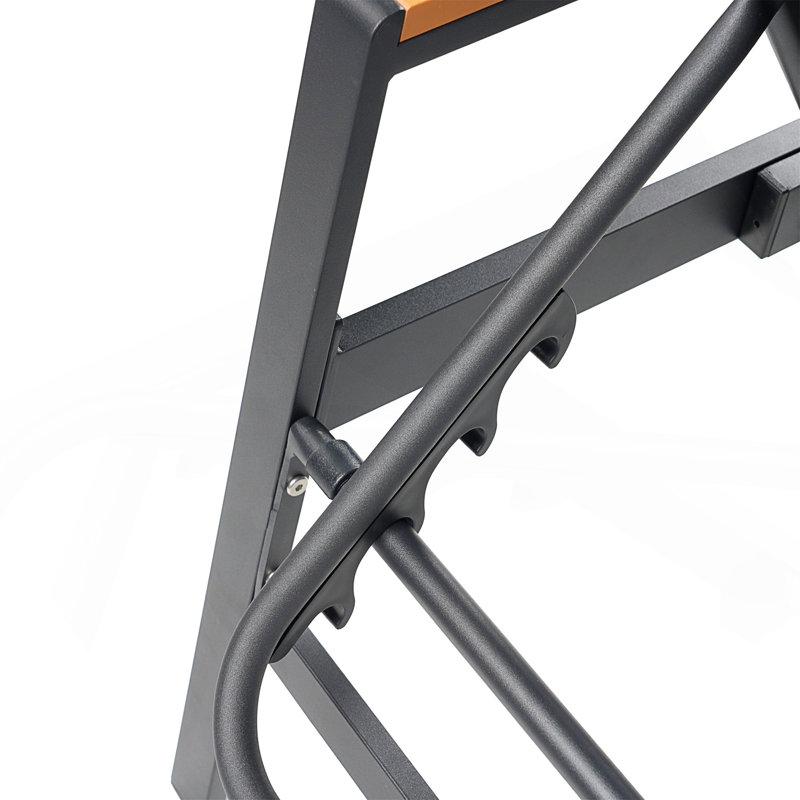 Chaise longue d'extérieur à structure en aluminium avec sièges en filet, positions réglables pour une détente et une durabilité optimales.