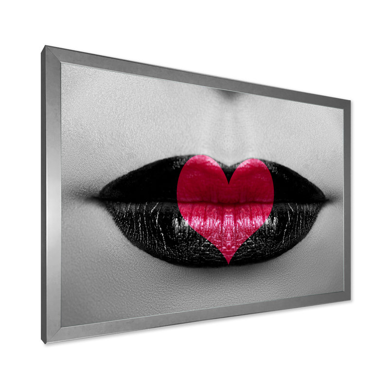 Cœur rouge avec des lèvres noires et blanches - Peinture sur toile, H 12 po x l 20 po x P 1,5 po, Toile avec cadre argenté