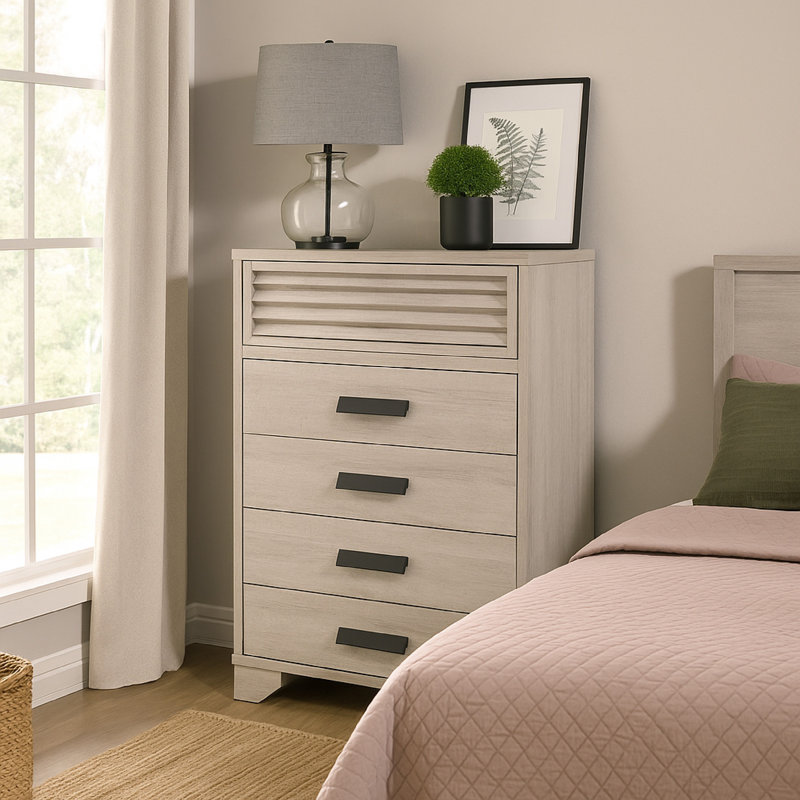 Commode Sary, 5 tiroirs, poignées noires, bois blanc cassé Sary