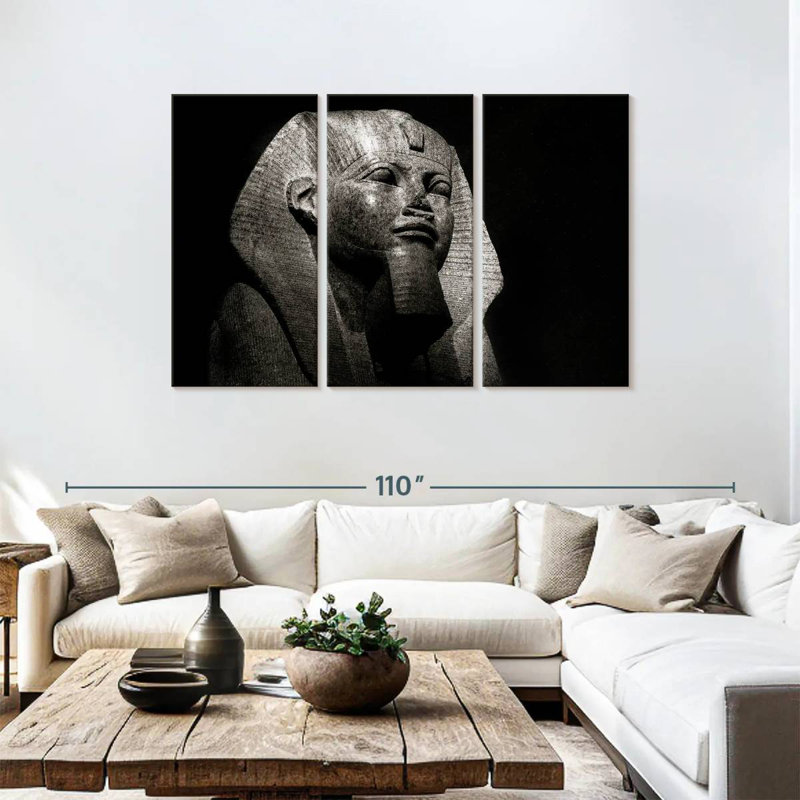 Brampt Closeup Black Sphinx, 48" H x 74" W