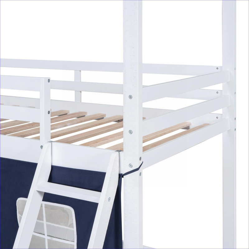 Structure de lit superposé, conception de maisonnette pour chambre d'enfant, lit simple en bois massif avec finition blanche et détails de tente intégrés