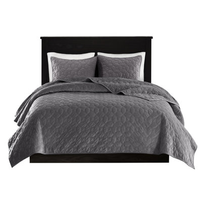 Grey Full/Queen 3 Piece Velvet Quilt - Geometric For Added Warmth And Luxury, 1 Quilt, 2 Shams, Cotton Filled, Machine Washable Bedding Soft With Quilting Extra Warmth, Easy To Maintain Wash