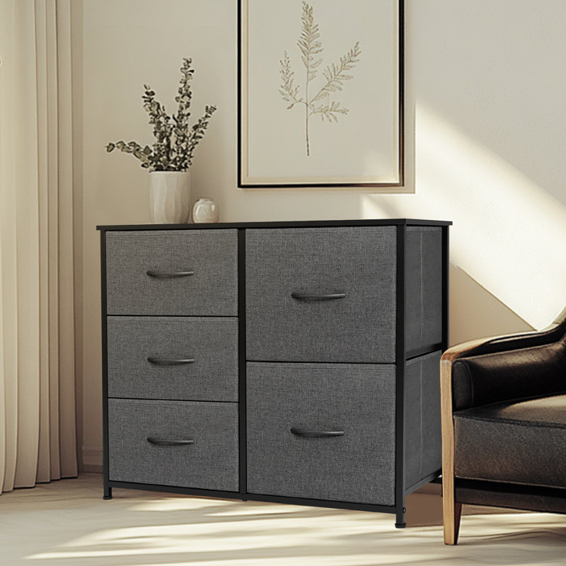 Commode à tiroirs