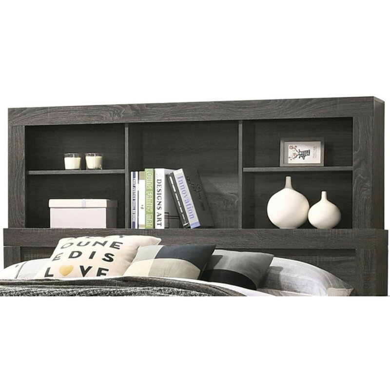 Julis Bed, King