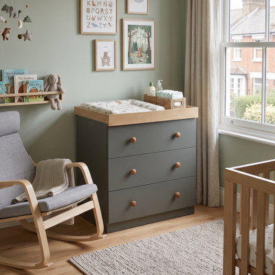 Changing Dresser Model 888