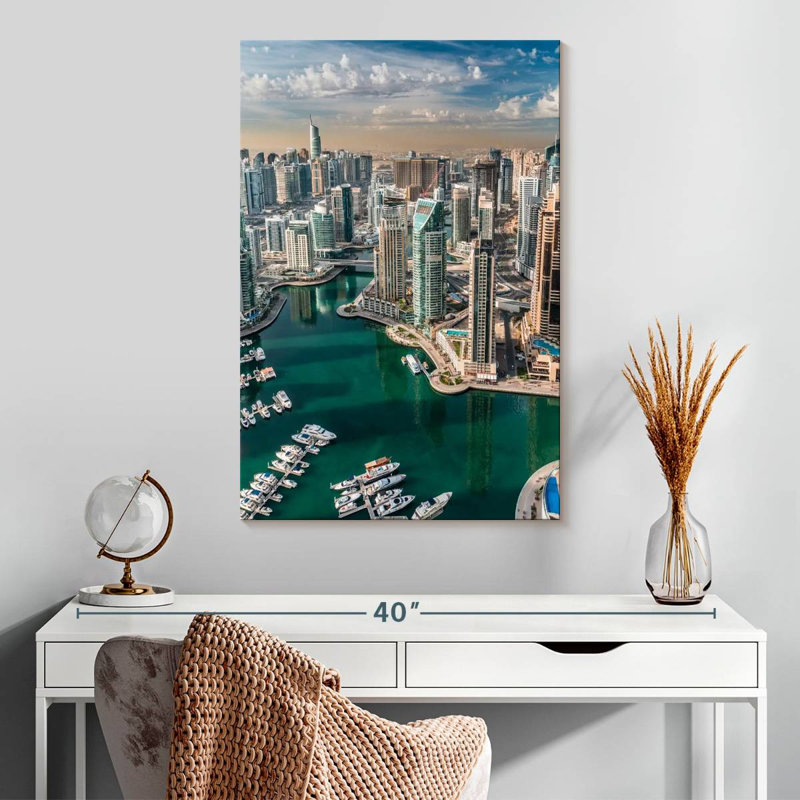 La marina de Dubaï vue d'en haut, H 30 po x l 20 po