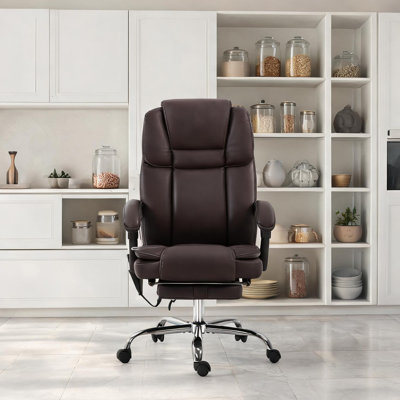 Fauteuil de bureau ergonomique massant, réglable en hauteur et en inclinaison, en cuir PU, brun chaud, 66 cm (L) x 67 cm (P) x 118 cm (H)