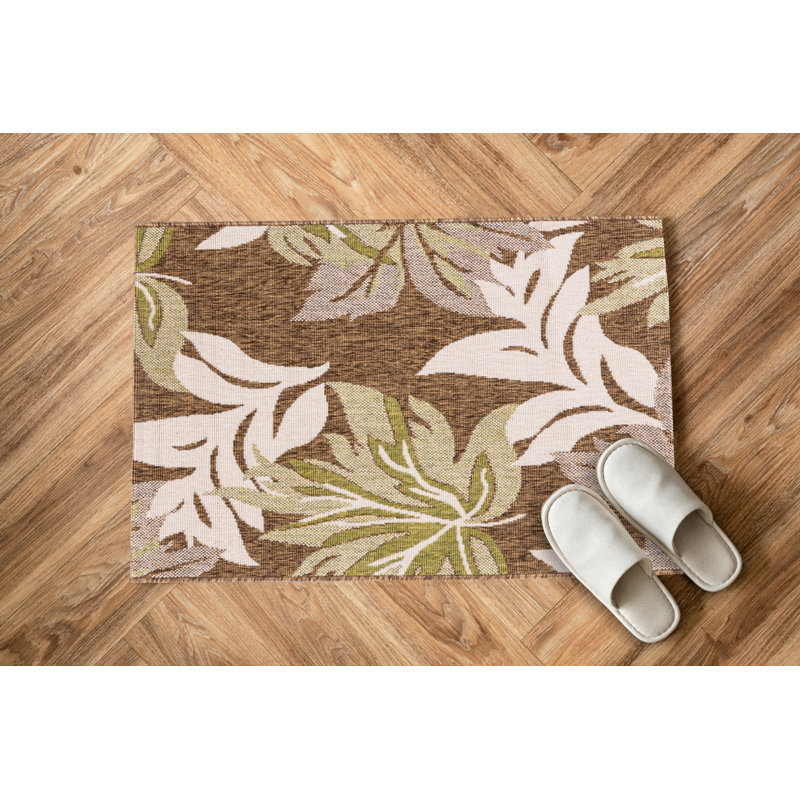 Peasely Floral Indoor / Outdoor Rug, Rectangle 2'7"x3'3"