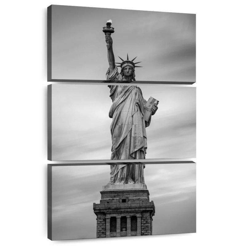 Nicci, statue de la liberté monochrome, H 38 po x l 24 po
