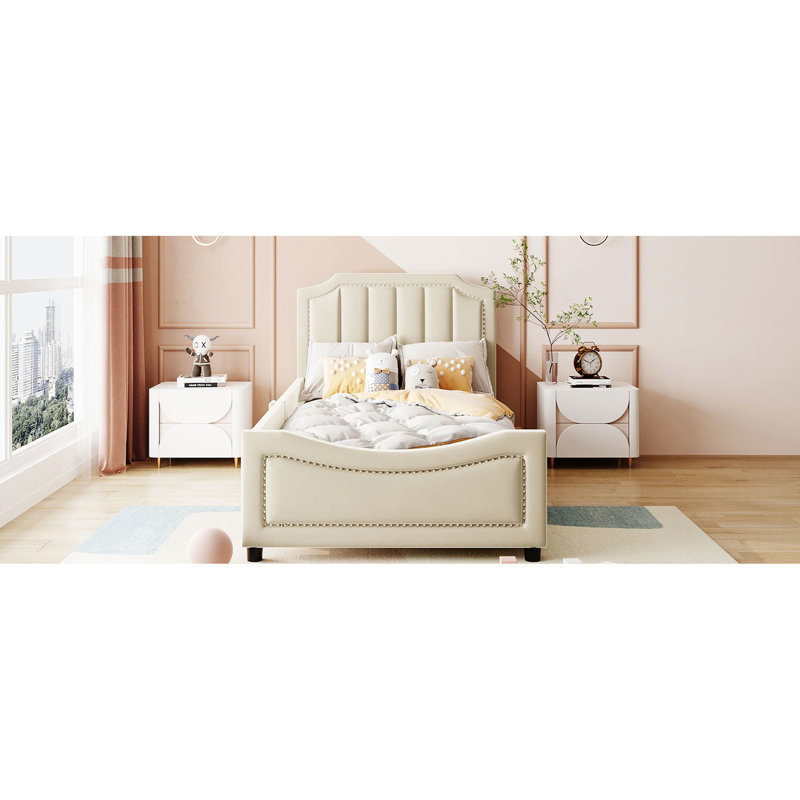 Lit de jour simple en velours gris avec tête de lit à rayures gracieuses et cadre en bois de taille charmante, Gris