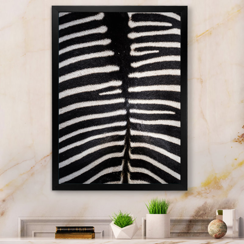 Peau de zèbre - reproduction de cadre photo sur toile, Toile avec cadre photo noir, H 32 po x l 16 po x P 1 po