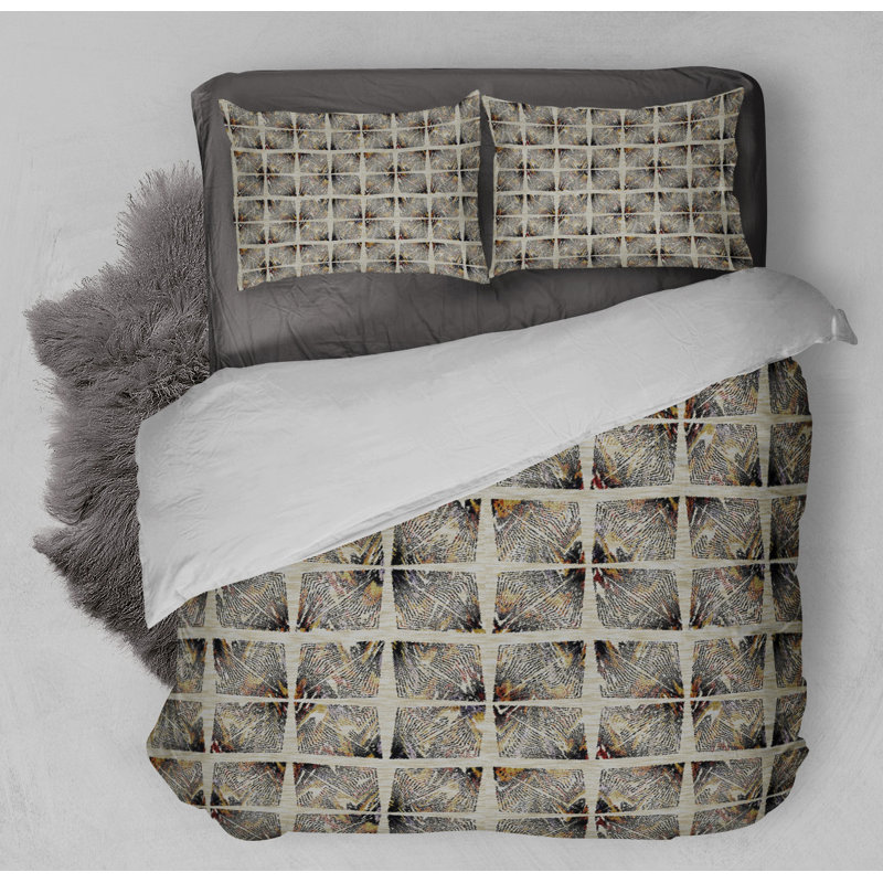 Polyester Channel Patchwork Comforter, King Comforter + 2 King Pillowcases