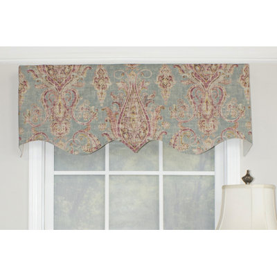 Maybelle Cotton Blend Damask Scalloped Window Valance