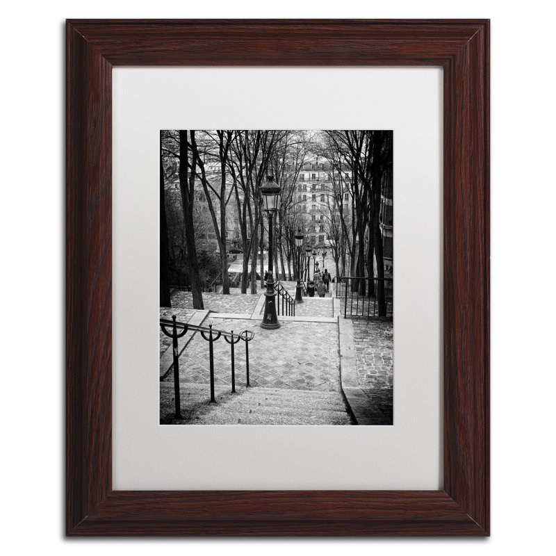 « escalier montmartre » par philippe hugonnard,, reproduction de photo encadrée, Toile avec cadre brun, Blanc