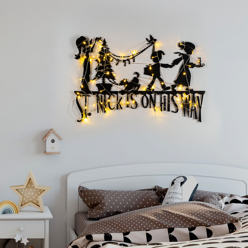 Élégant accessoire mural décoratif en métal, noir, 27,6 po x 18,5 po | 100% métal, épaisseur: 0,05 pouce | Comprend un câble de 16,4 pi, à piles (3 AA, 3,15 W maximum), fixation murale facile, décoration intérieure élégante
