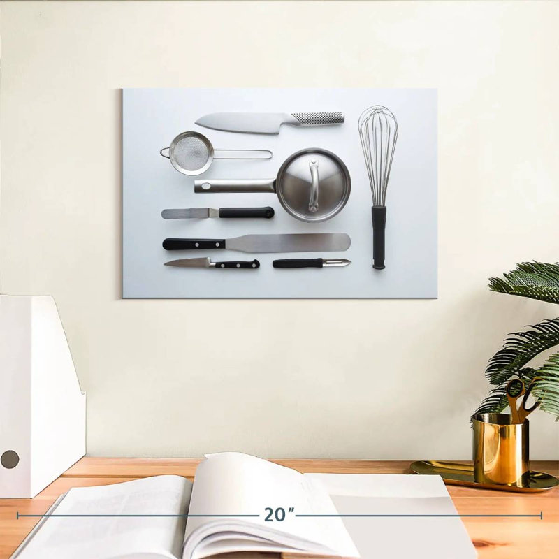 Senne Professional Kitchenware, 8" H x 12" W