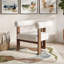 Chaise d'appoint moderne rembourrée avec accoudoirs ronds et base en bois robuste à trois pieds-1334662009