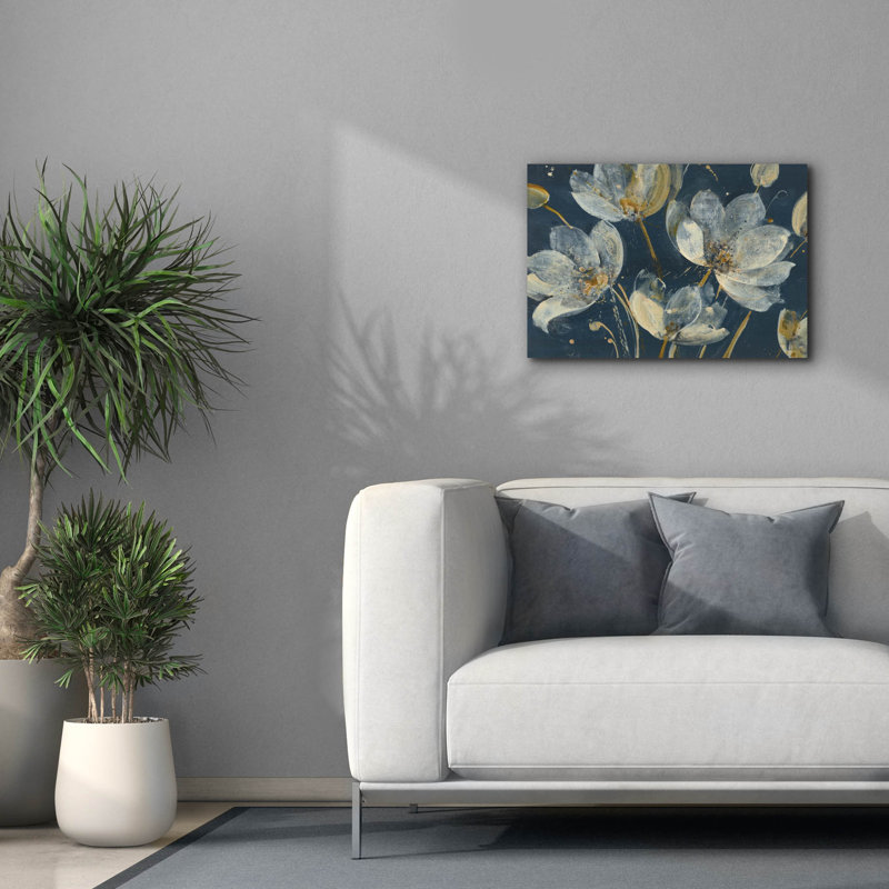 «Translucent Garden» par Albena Hristova, art mural sur toile, 26 po x 18 po