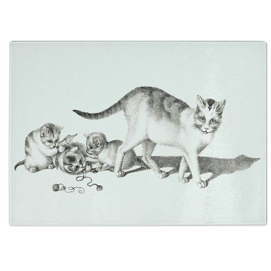 Tempered Glass Cat with Playful Kittens Chopping Board