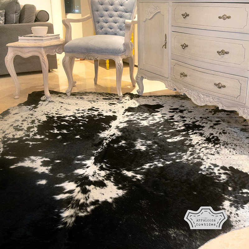 Black and White Genuine Cowhide Rug 5' x 7'