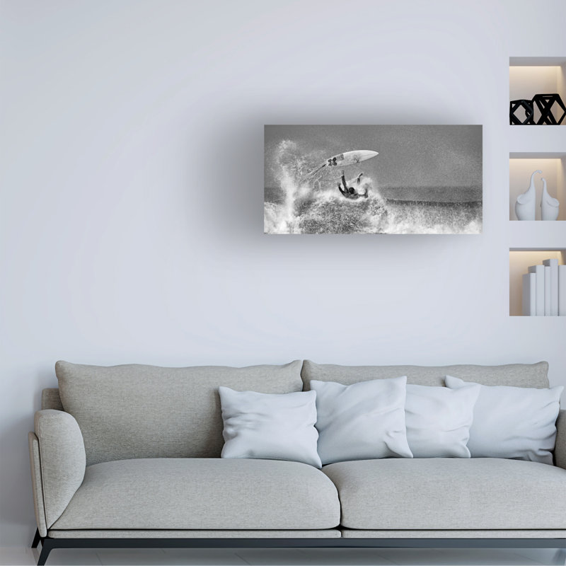 Art sur toile «Bussiba Surfer In Ocean Spray», H 10 po x l 19 po