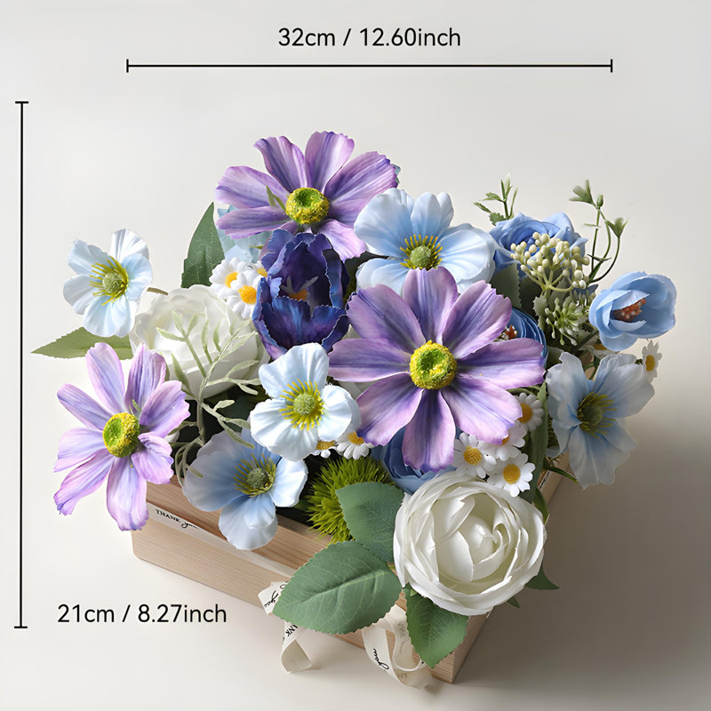 Ornements de fleurs simulées