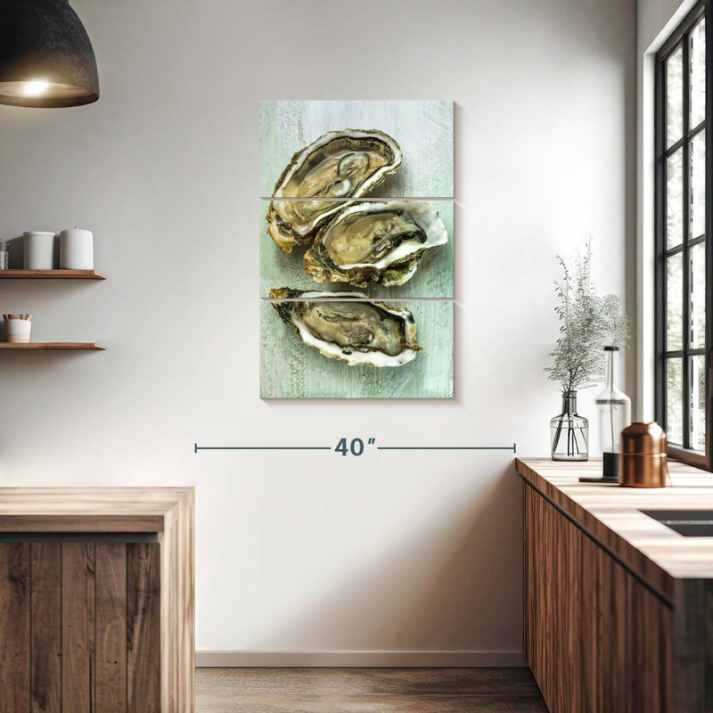 Coquille d'huître, H 38 po x l 24 po