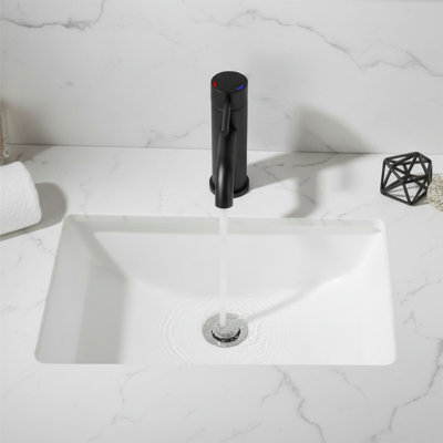  Modern Single Handle Single Hole Bathroom Faucet