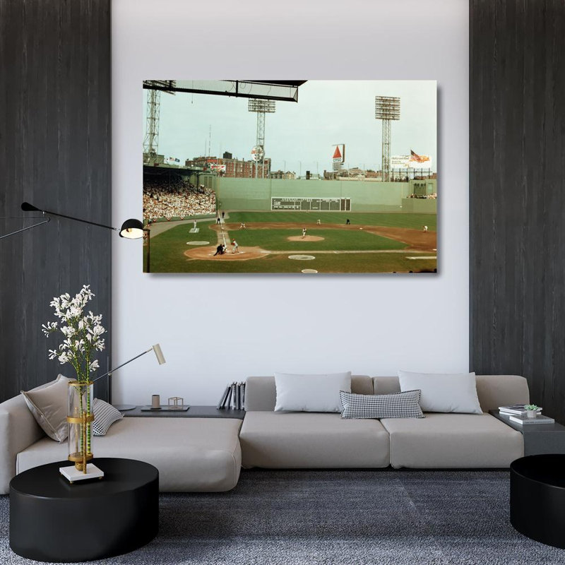 Premier pas à Fenway, H 31 po x l 48 po
