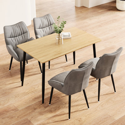 4 tables de salle à manger modernes à finition grain de bois gris avec pieds en métal noir pour 4 à 6 chaises minimalistes faciles à assembler