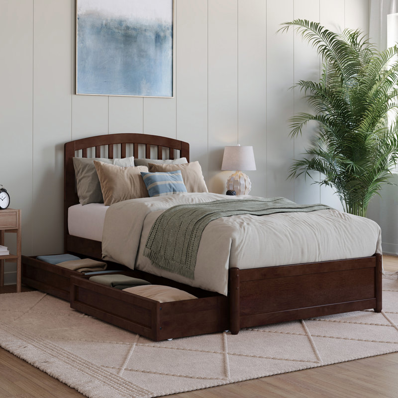Lit plateforme en bois massif avec pieds de lit et tiroirs de rangement Lamari, Noyer, Simple TG