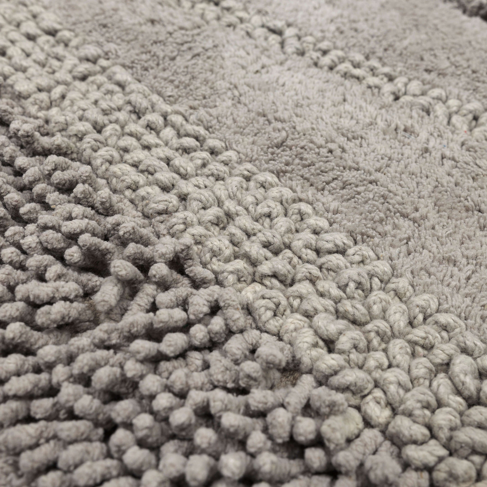 Laverne Solid Cotton Bath Rug, 24" W x 60" L, Silver