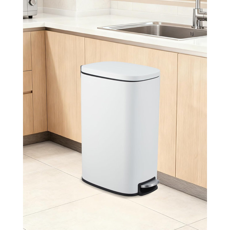 Poubelle mince en acier inoxydable 13 gallons, poubelle étroite avec couvercle à fermeture douce et seau amovible, Blanc