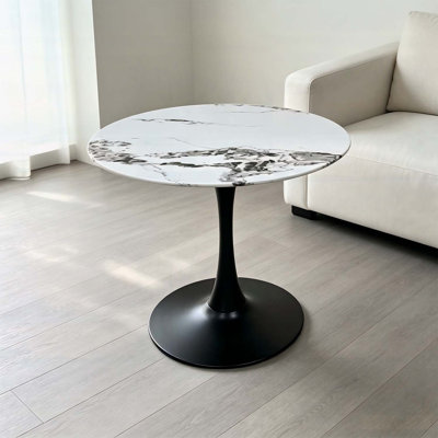 Table de salle à manger 34,65 pouces à motif tulipe marbré avec base en métal noir moderne, pouvant accueillir 4 à 6 personnes, élégante et pratique pour divers environnements