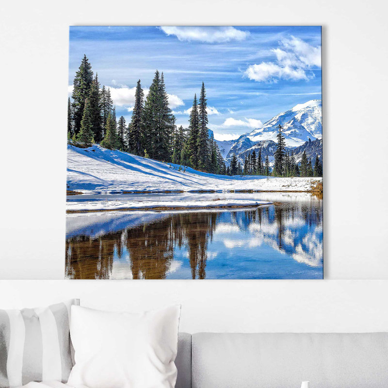 Mont Rainier Vista I par Michael Broom - photographie, H 28 po x l 28 po x P 1,5 po, Toile tendue