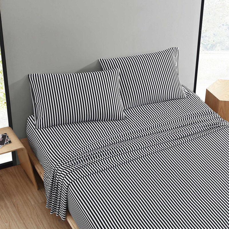 Ensemble de draps en percale de coton Marimekko, Rayures blanc / noir, Très grand